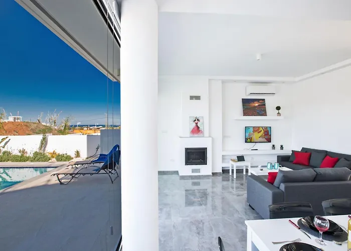 Olivine Mit Pool Und Einem Dachgarten By Interhome Σπίτι διακοπών