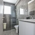 Olivine Mit Pool Und Einem Dachgarten By Interhome *