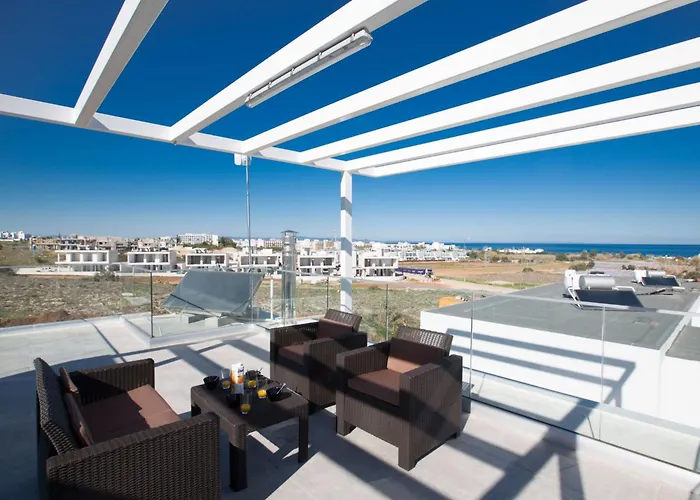 Olivine Mit Pool Und Einem Dachgarten By Interhome